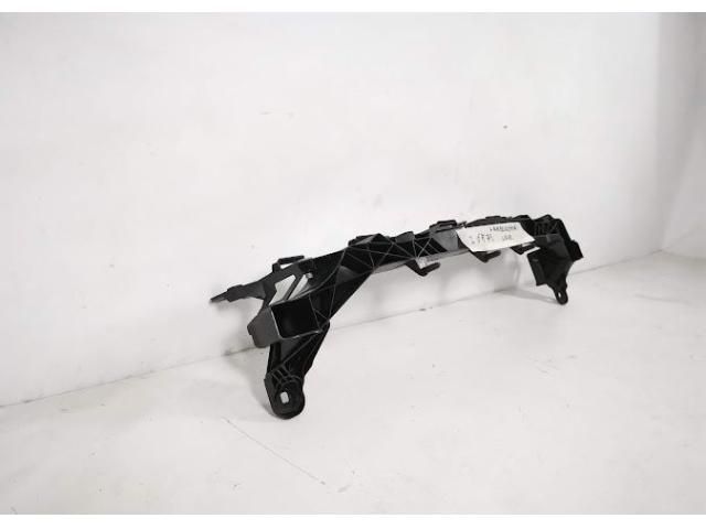 bontott LAMBORGHINI URUS Vízhűtő Radiátor Tartó