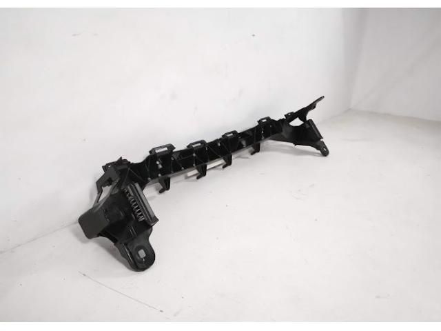 bontott LAMBORGHINI URUS Vízhűtő Radiátor Tartó