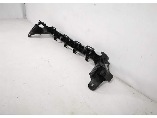 bontott LAMBORGHINI URUS Vízhűtő Radiátor Tartó