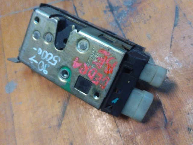 bontott LANCIA DEDRA Bal első Ajtózár