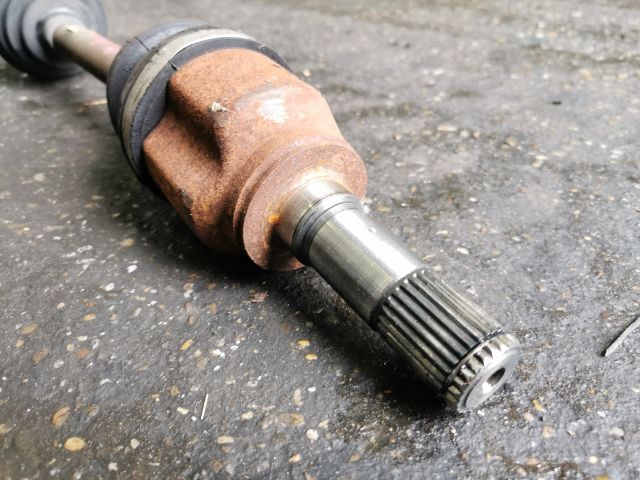 bontott LANCIA DELTA Bal Féltengely