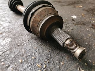 bontott LANCIA DELTA Bal Féltengely