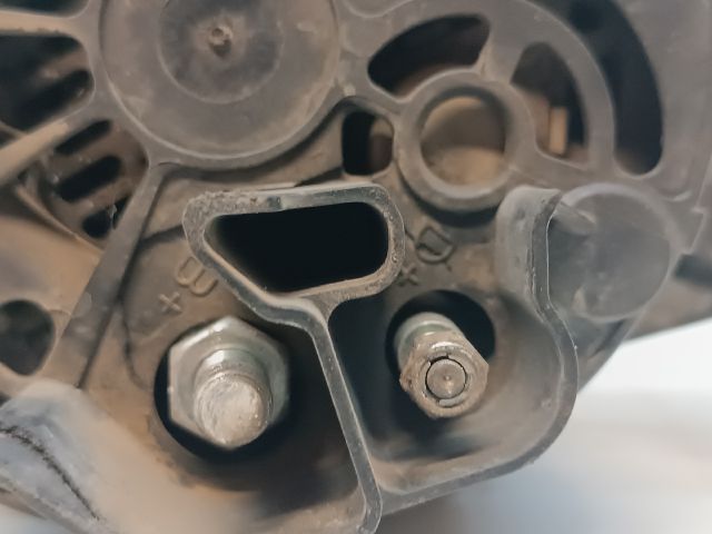 bontott LANCIA DELTA Generátor