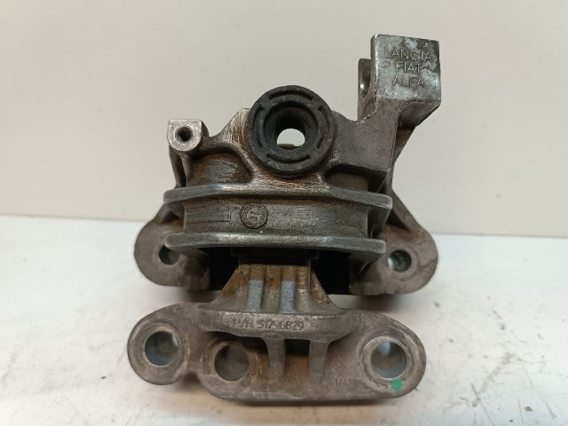 bontott LANCIA DELTA Motor Tartó Bak Jobb