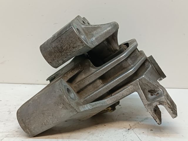 bontott LANCIA DELTA Motor Tartó Bak Jobb