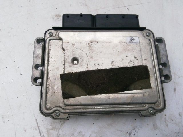 bontott LANCIA DELTA Motorvezérlő