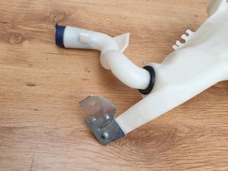 bontott LANCIA DELTA Ablakmosó Tartály