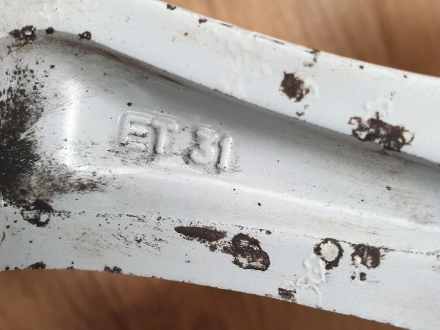 bontott LANCIA DELTA Alufelni Szett Gumival