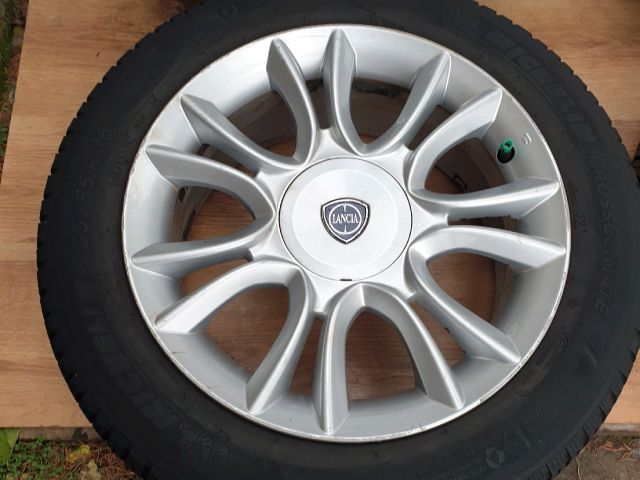 bontott LANCIA DELTA Alufelni Szett Gumival