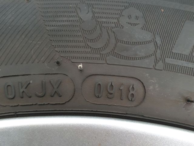 bontott LANCIA DELTA Alufelni Szett Gumival