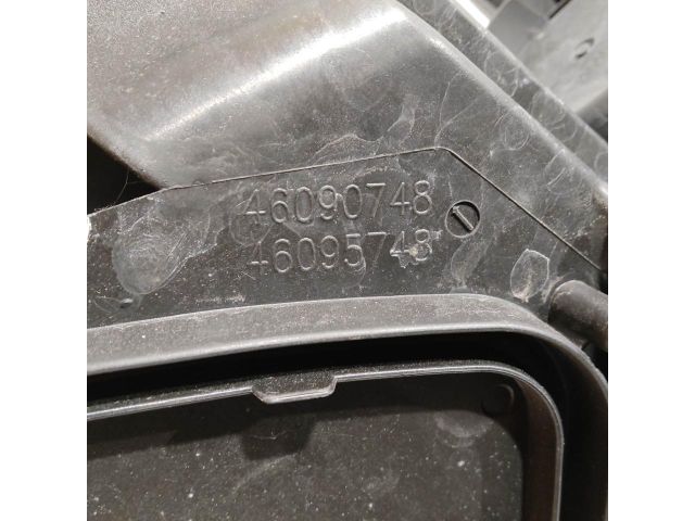 bontott LANCIA DELTA Bal Fényszóró