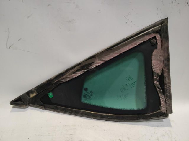 bontott LANCIA DELTA Bal hátsó Ablak