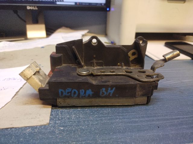 bontott LANCIA DELTA Bal hátsó Ajtózár