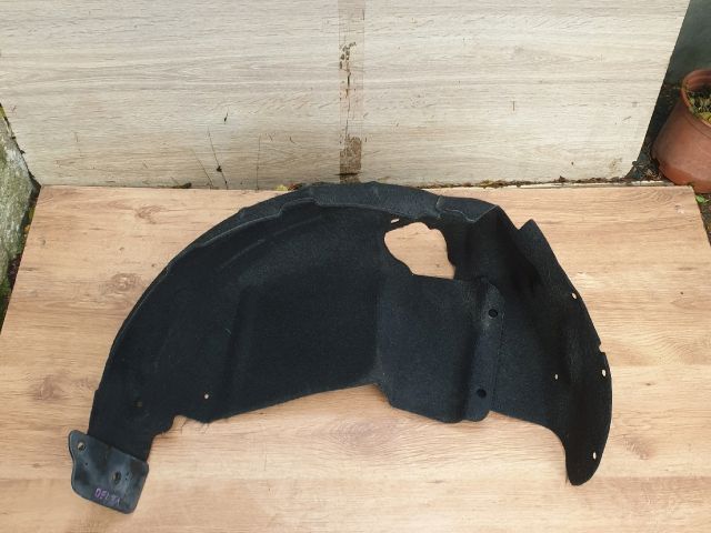 bontott LANCIA DELTA Bal hátsó Dobbetét (Kerékjárati, Műanyag)