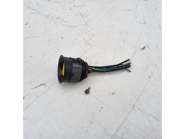 bontott LANCIA DELTA Csatlakozó