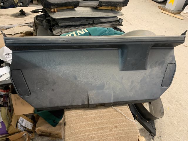 bontott LANCIA DELTA Csomagtérajtó Burkolat (Részeivel)