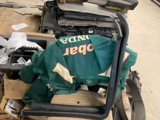 bontott LANCIA DELTA Csomagtérajtó Burkolat (Részeivel)