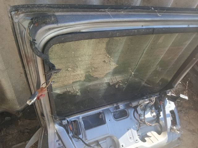 bontott LANCIA DELTA Csomagtérajtó (Részeivel)