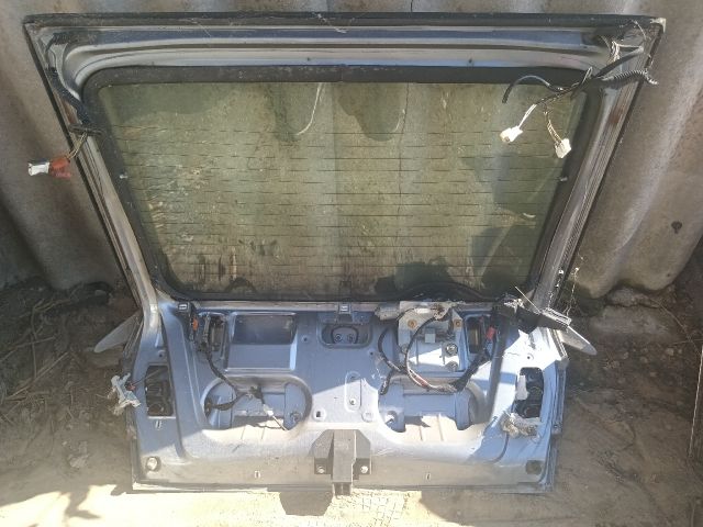 bontott LANCIA DELTA Csomagtérajtó (Részeivel)