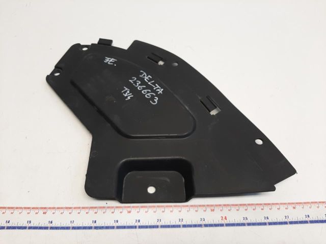 bontott LANCIA DELTA Első Lökhárító Alsó (Műanyag)