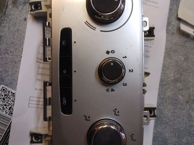 bontott LANCIA DELTA Fűtéskapcsoló (manuális klímás)