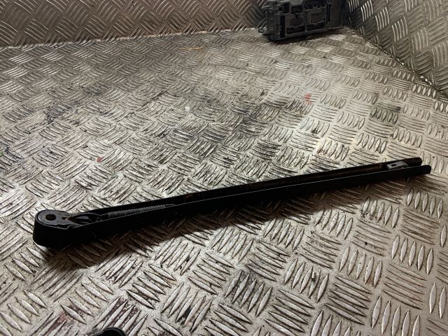 bontott LANCIA DELTA Hátsó Ablaktörlő Kar