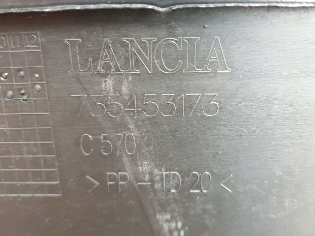 bontott LANCIA DELTA Hátsó Lökhárító (Részeivel)