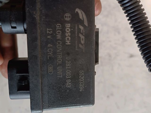 bontott LANCIA DELTA Izzító Relé