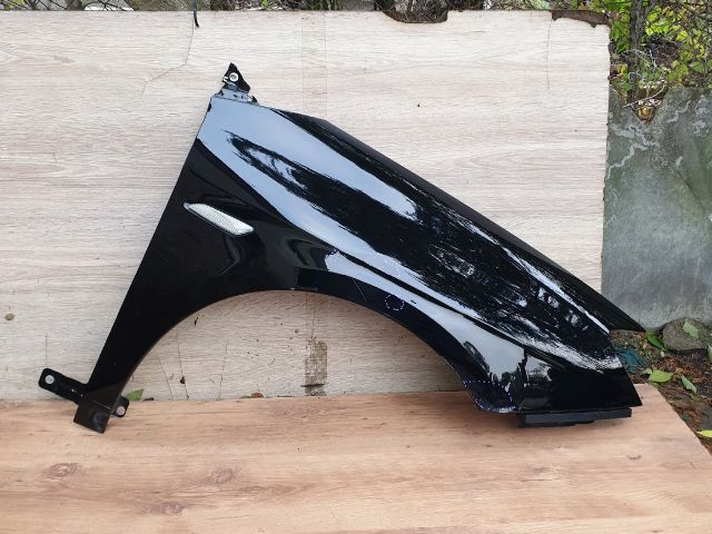 bontott LANCIA DELTA Jobb első Sárvédő