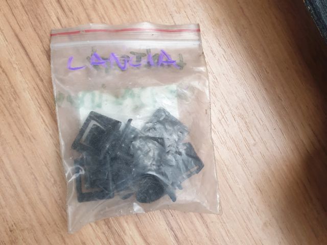 bontott LANCIA DELTA Motorháztető Szigetelés