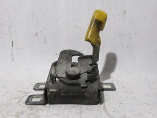 bontott LANCIA DELTA Motorháztető Zárszerkezet