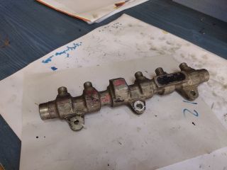 bontott LANCIA LYBRA Közösnyomócső