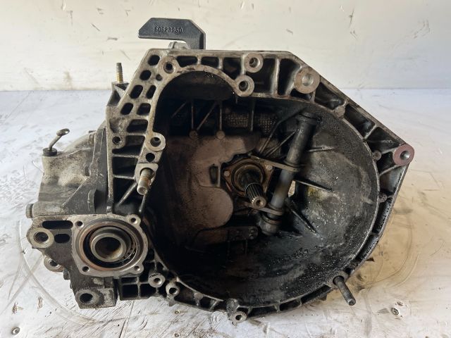 bontott LANCIA LYBRA Váltó (Mechanikus)