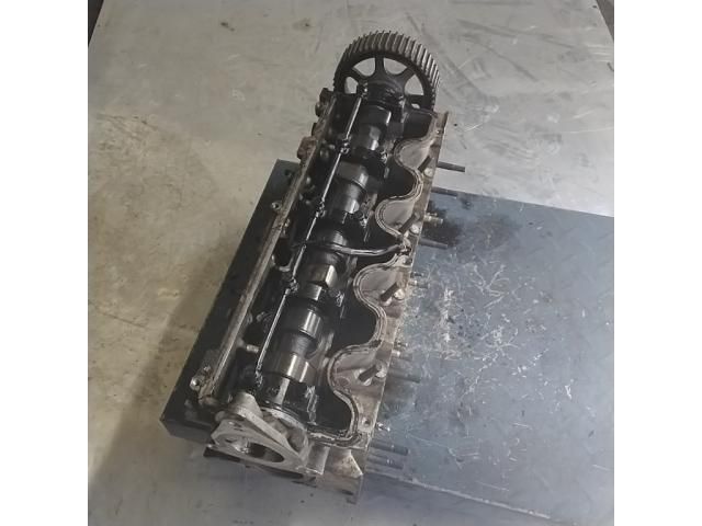 bontott LANCIA LYBRA Hengerfej