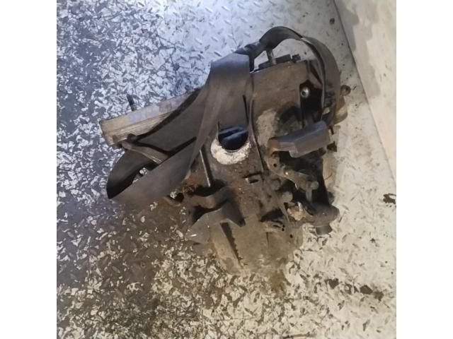 bontott LANCIA LYBRA Váltó (Mechanikus)