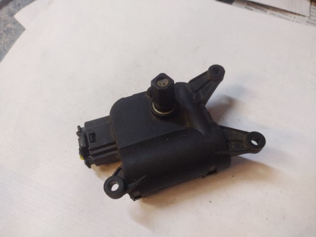 bontott LANCIA LYBRA Fűtés Állító Motor