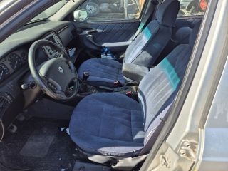 bontott LANCIA LYBRA Rádió / CD