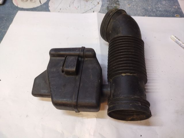 bontott LANCIA LYBRA Szívás Zaj Csökkentő Doboz