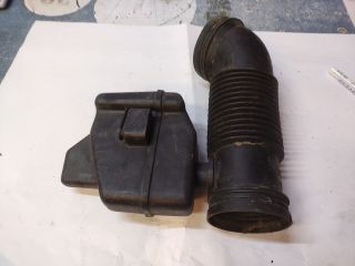 bontott LANCIA LYBRA Szívás Zaj Csökkentő Doboz