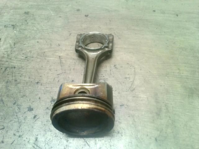 bontott LANCIA MUSA Dugattyú és Hajtókar