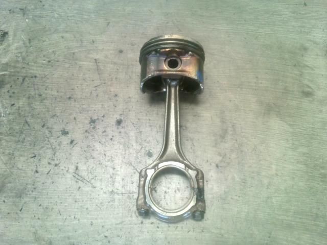 bontott LANCIA MUSA Dugattyú és Hajtókar