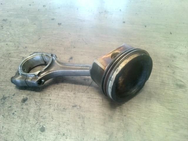 bontott LANCIA MUSA Dugattyú és Hajtókar