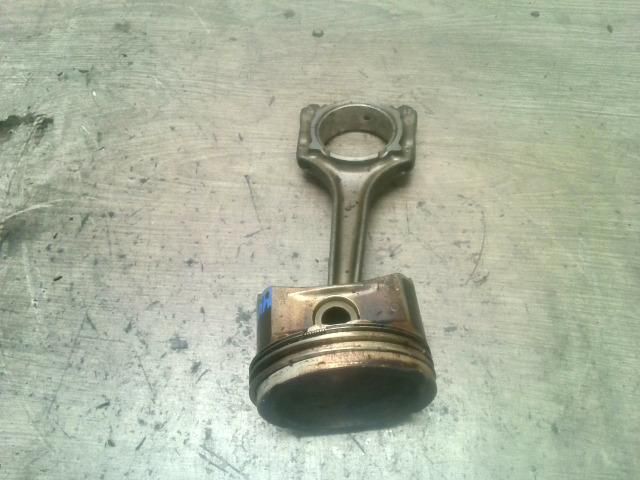 bontott LANCIA MUSA Dugattyú és Hajtókar