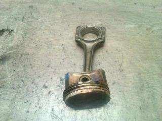 bontott LANCIA MUSA Dugattyú és Hajtókar