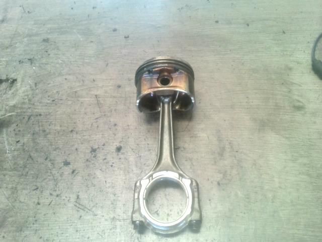 bontott LANCIA MUSA Dugattyú és Hajtókar