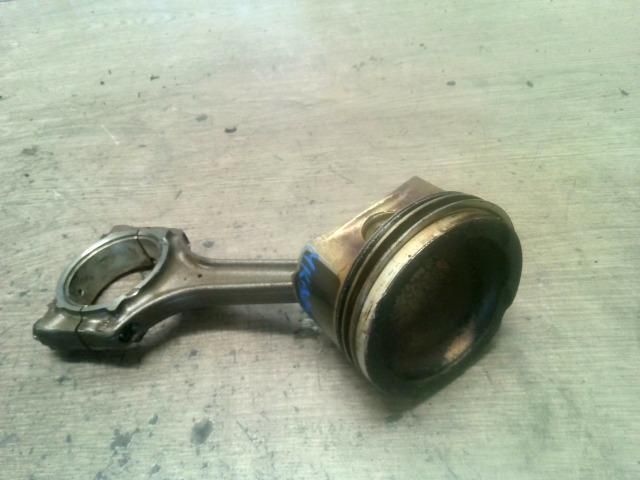 bontott LANCIA MUSA Dugattyú és Hajtókar