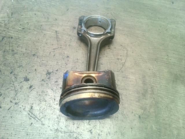 bontott LANCIA MUSA Dugattyú és Hajtókar