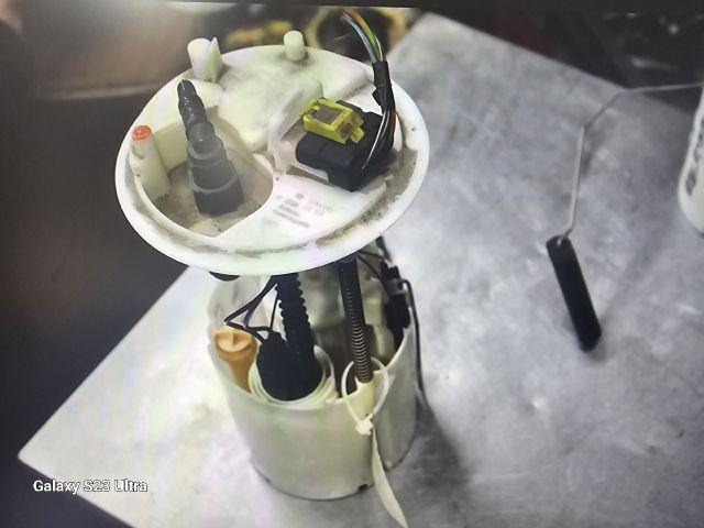 bontott LANCIA MUSA Üzemanyag Szivattyú