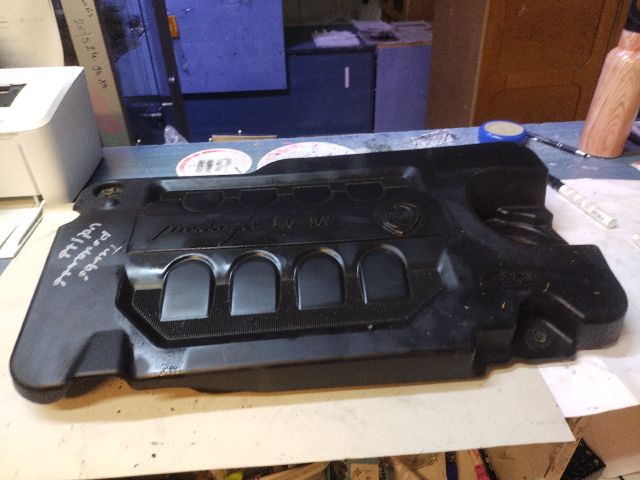 bontott LANCIA MUSA Felső Motorburkolat