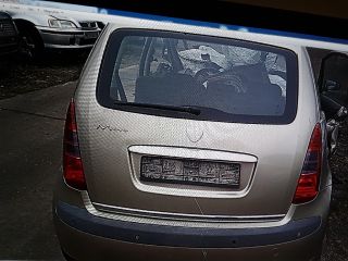 bontott LANCIA MUSA Csomagtérajtó (Részeivel)